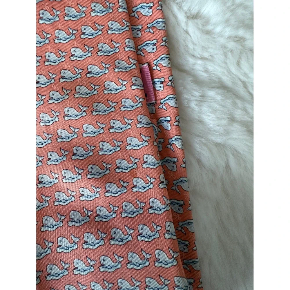 Vineyard Vines Coral Pink Whale Print Silk‎ Preppy Neck Tie Nautical Academia